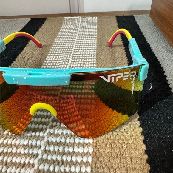 Pit Viper The Playmate 2000s Sunglasses Fair Preowned Retro Shield Sport Active - Picture 6 of 15